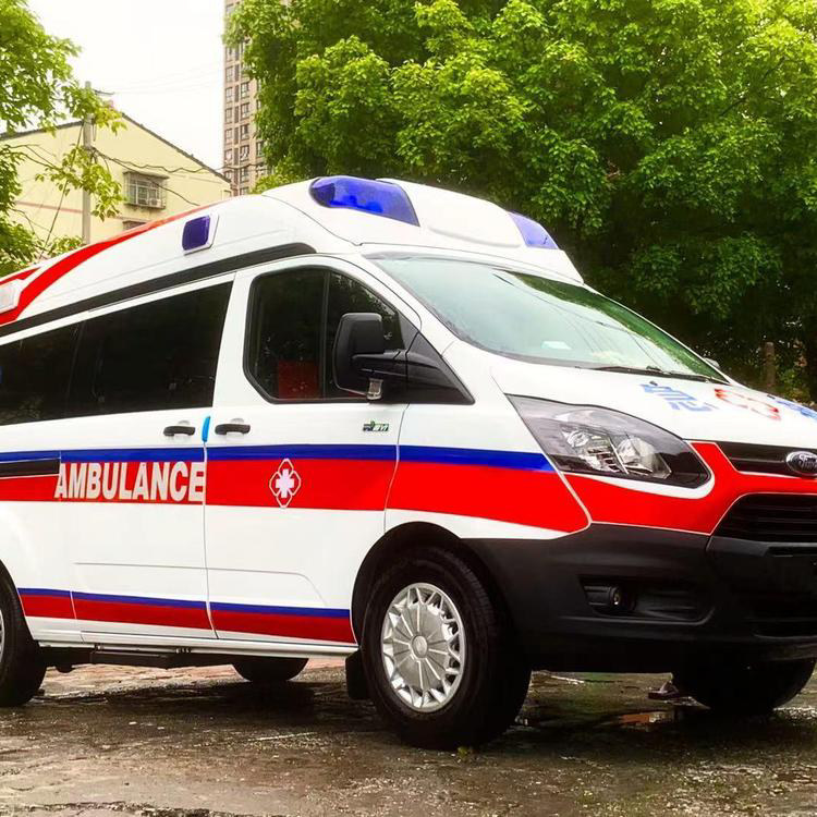 兴业重症监护救护车出租护送返乡